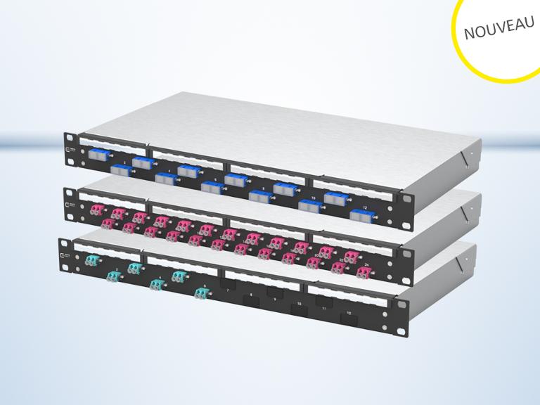  Panneaux de brassage fibre optique disponible avec face avant noire 